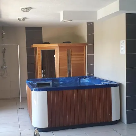 Apartament Mandara Wellnes Siófok